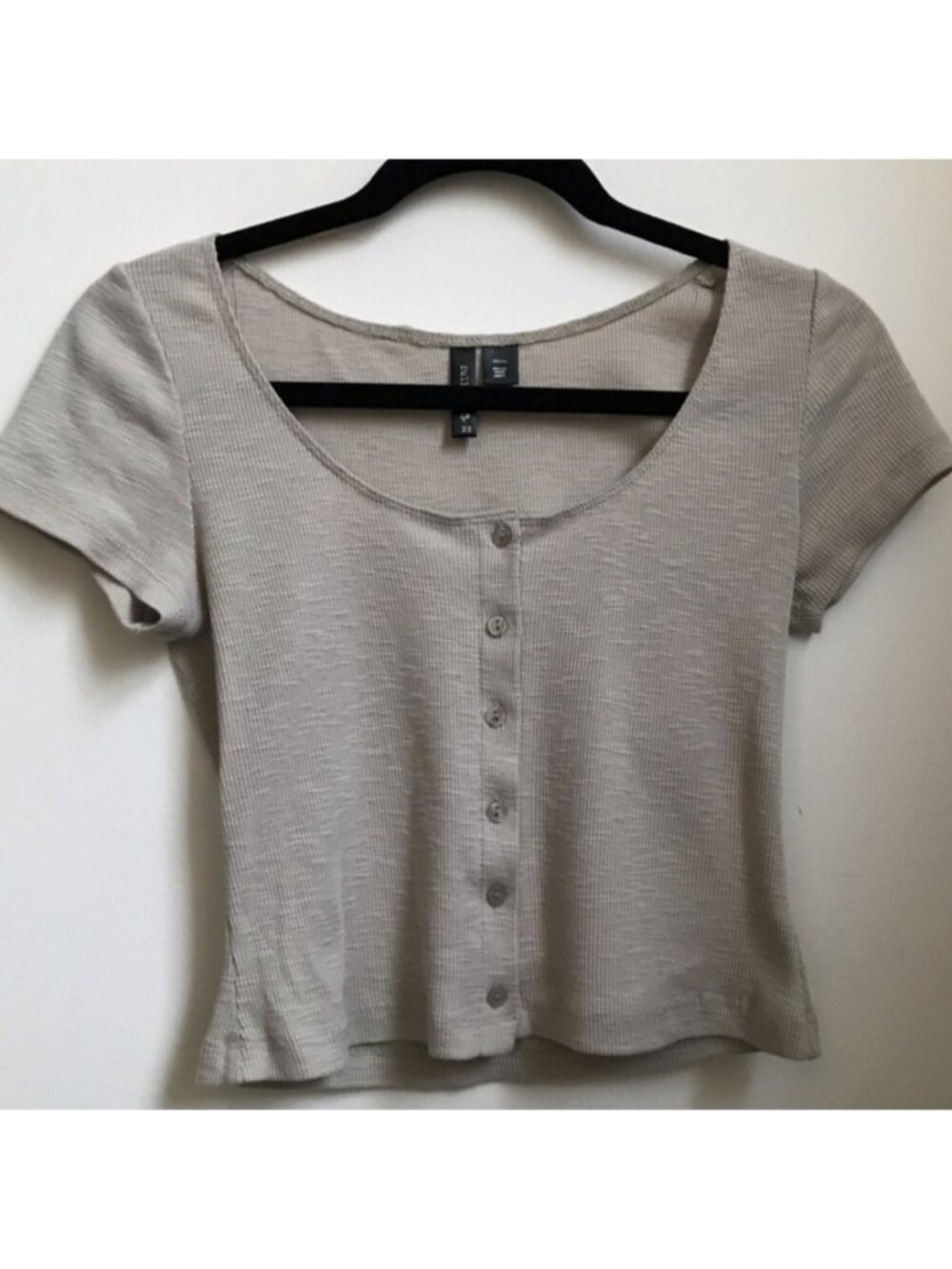 Crop Top - Picture 2 of 4